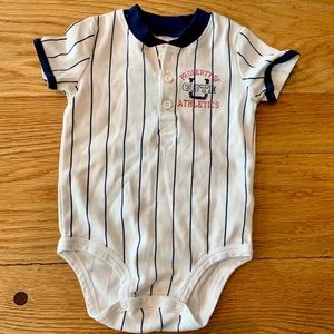 NWOT Carter’s 12 month onesie.